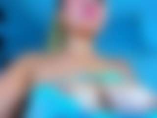 Live cam show with stefanymilk07Curv - Young Adult on hrnylive.com
