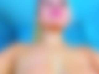 Live cam show with stefanymilk07Curv - Shaved Pussy on CSO-WL