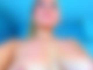 Live cam show with stefanymilk07Curv - Latina on Hubzter Live | colombia