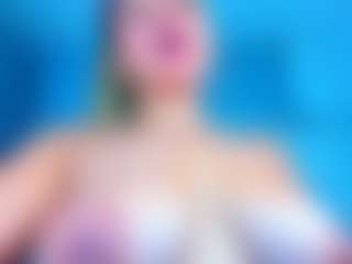 Live cam show with stefanymilk07Curv - Rubia on Camming Site