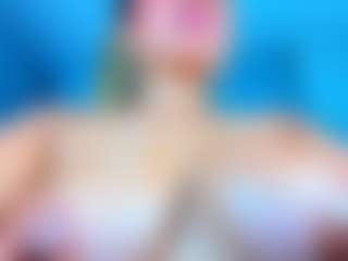 Live cam show with stefanymilk07Curv - Petite Young Adult on CamClone