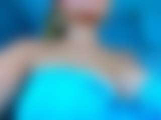 Live cam show with stefanymilk07Curv - Oil on Camsoda