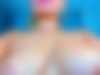 stefanymilk07Curv MILF webcam performer live streaming