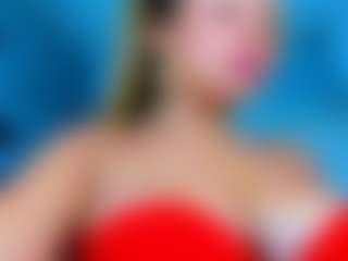 Live cam show with stefanymilk07Curv - Blonde Hair Amateur on livesexfox.com
