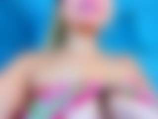 Spettacolo in cam dal vivo con stefanymilk07Curv - Rubia su Camsoda