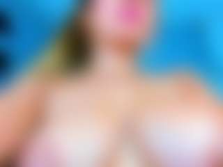 Live cam show with stefanymilk07Curv - Sexy on Milfs Live