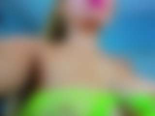 Live cam show with stefanymilk07curv - Blonde Hair on Camsoda