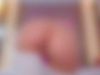 Vesia's Live Sex Cam Show