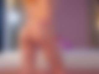 Vesia's Live Sex Cam Show
