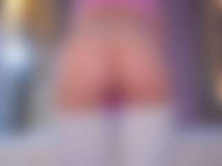 Vesia's Live Sex Cam Show