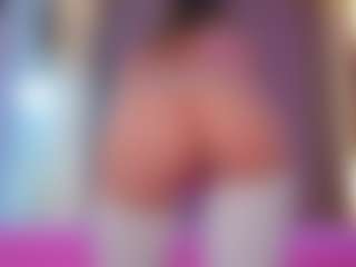 Vesia's Live Sex Cam Show