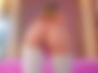 Vesia's Live Sex Cam Show