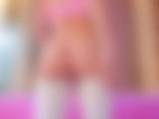 Vesia's Live Sex Cam Show