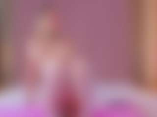 Vesia's Live Sex Cam Show