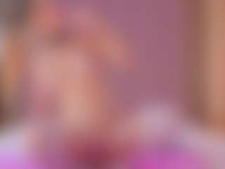 Live cam show with Vesia - Smoking on Free Soda