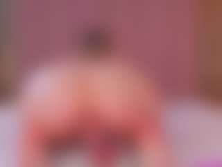 Live cam show with Vesia - Young Adult on livesuperchat.net