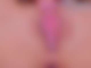 Live cam show with Vesia - Lingerie on Dolls Live