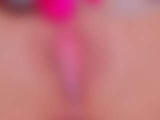 Vesia's Live Sex Cam Show