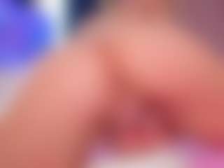 Live cam show with Vesia - White on SpankPalCams | united states