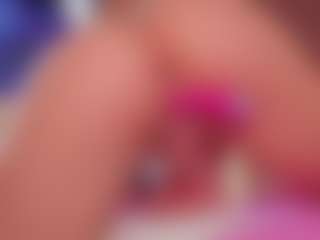 Vesia's Live Sex Cam Show