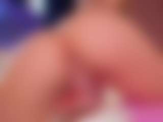 Vesia's Live Sex Cam Show