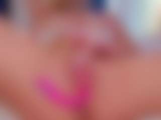 Vesia's Live Sex Cam Show
