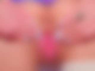 Vesia's Live Sex Cam Show
