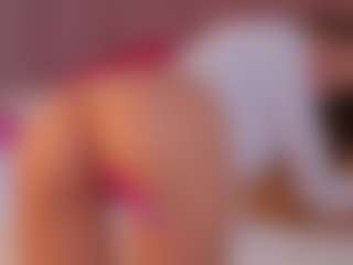 Vesia's Live Sex Cam Show