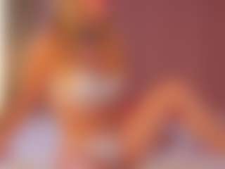 Vesia's Live Sex Cam Show