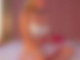 Vesia's Live Sex Cam Show
