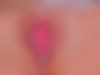 Vesia's Live Sex Cam Show