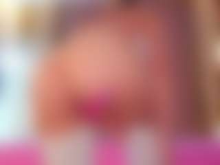 Vesia's Live Sex Cam Show