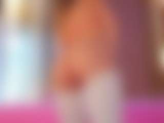 Live cam show with Vesia - Young Adult on Nude Chat * 1 On 1 Webcam Sex * Live Cam Show