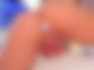 Vesia's Live Sex Cam Show