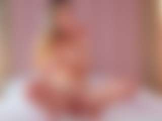 Vesia's Live Sex Cam Show
