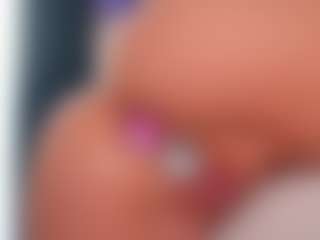 Live cam show with Vesia - White Teen (18+) on CamClone | united states