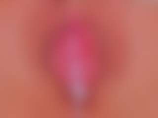 Vesia's Live Sex Cam Show