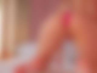 Vesia's Live Sex Cam Show