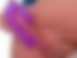 Vesia's Live Sex Cam Show