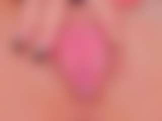 Vesia's Live Sex Cam Show