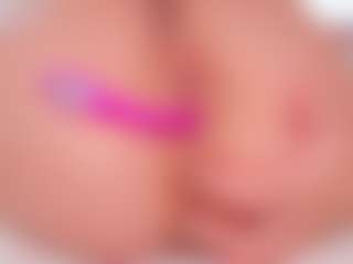 Live cam show with Vesia - Smoking on Camsoda