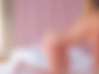 Vesia's Live Sex Cam Show