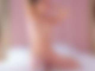 Vesia's Live Sex Cam Show