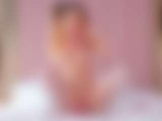 Vesia's Live Sex Cam Show