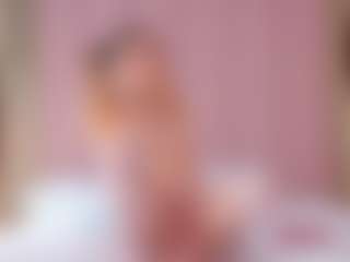 Vesia's Live Sex Cam Show