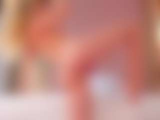 Vesia's Live Sex Cam Show