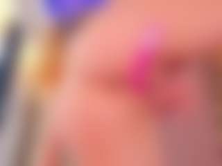 Vesia's Live Sex Cam Show