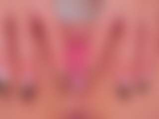 Vesia's Live Sex Cam Show