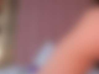 Vesia's Live Sex Cam Show