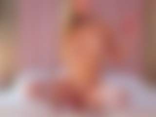 Vesia's Live Sex Cam Show